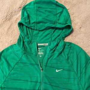 3/4 half-zip Nike pullover